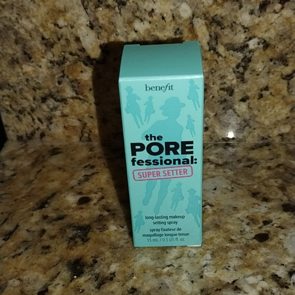 New Benefit setting spray